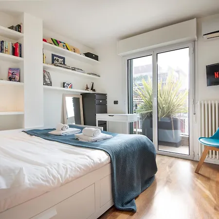 Giresio 41 - Your Penthouse With Rooftop Garden In Navigli - Wifi Apartament