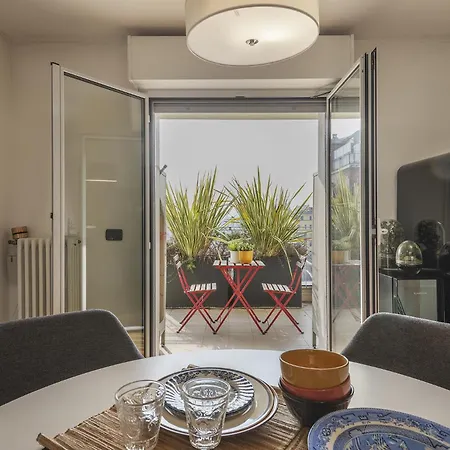 Giresio 41 - Your Penthouse With Rooftop Garden In Navigli - Wifi Apartament Mediolan