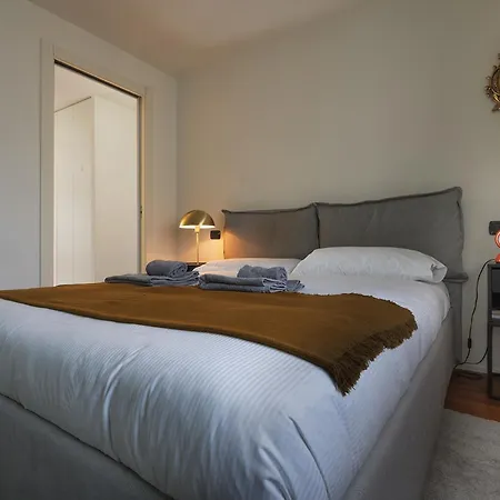 Giresio 41 - Your Penthouse With Rooftop Garden In Navigli - Wifi * Mediolan